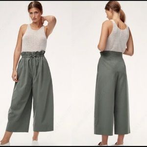 Aritzia Babaton Kerri high waist wide leg pants medium green cropped